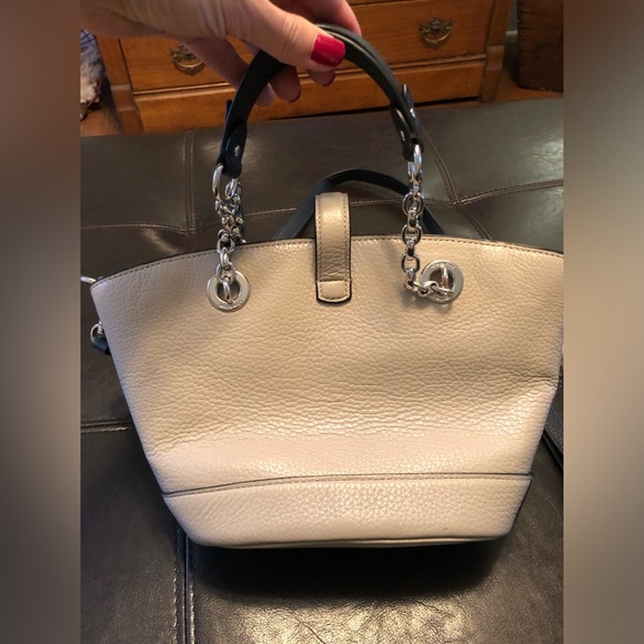 COACH Lane Bucket Bag In Colorblock Griege Navy Chainlink Turnlock - Picture 5 of 16